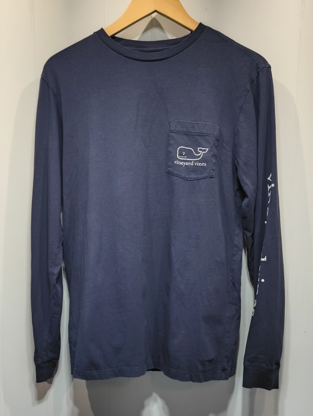Vineyard Vines Spellout T-shirt Navy Size Small Long Sleeve